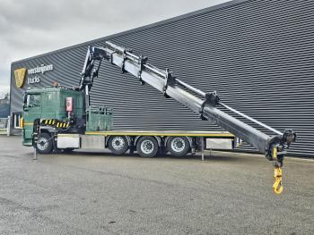 XF 460 8x2 / HIAB CRANE + REMOTE / KRAN / GRUA